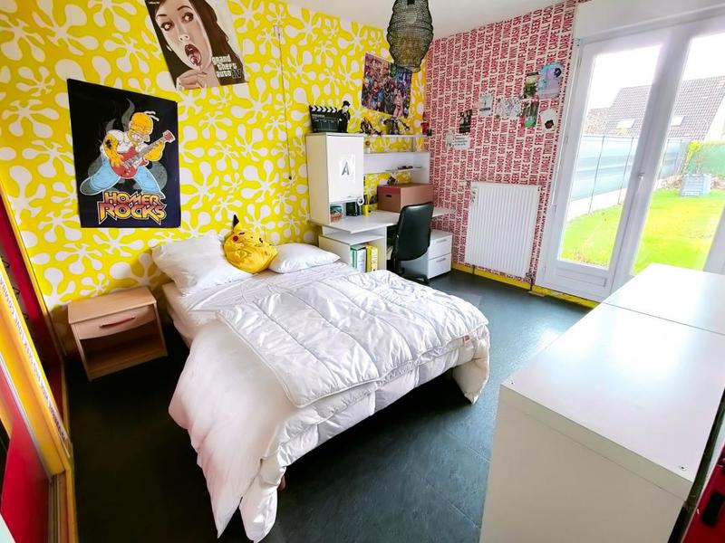 Pavillon - 100 m² - 5 pièces