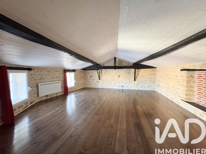 Maison de village - 162 m² - 9 pièces