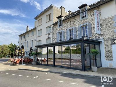 Local commercial - 284 m²