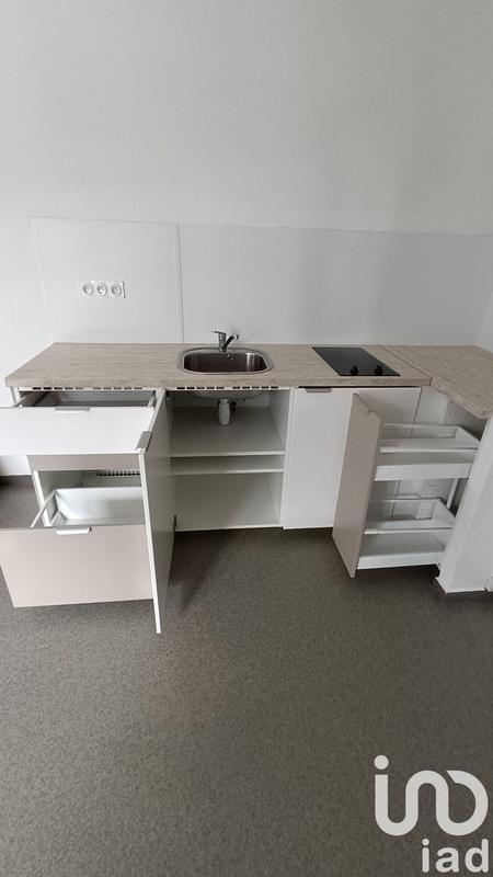 Studio - 30 m² - 1 pièce