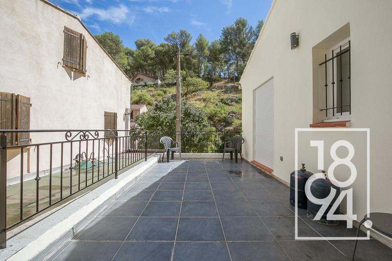 Villa - 107 m² - 5 pièces