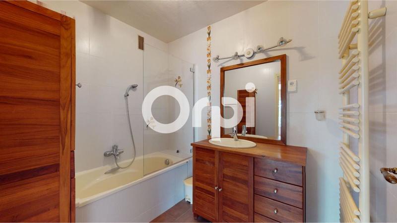 Appartement - 107 m² - 4 pièces