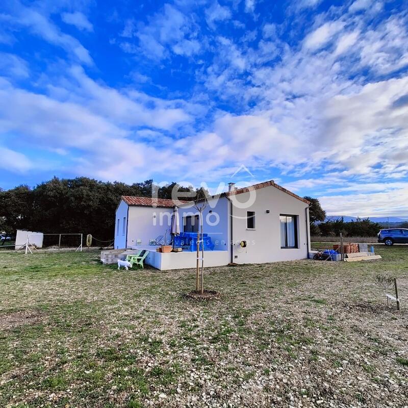 Maison - 105 m² - 6 pièces