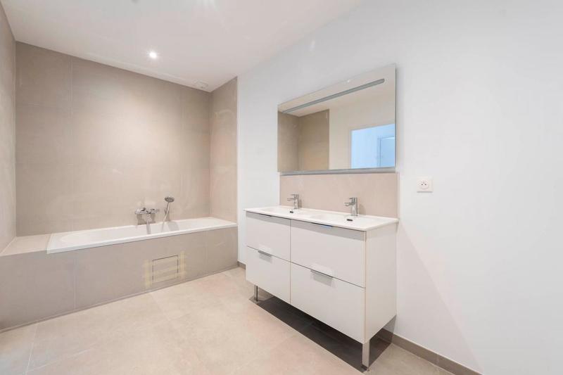 Maison - 111 m² - 4 pièces