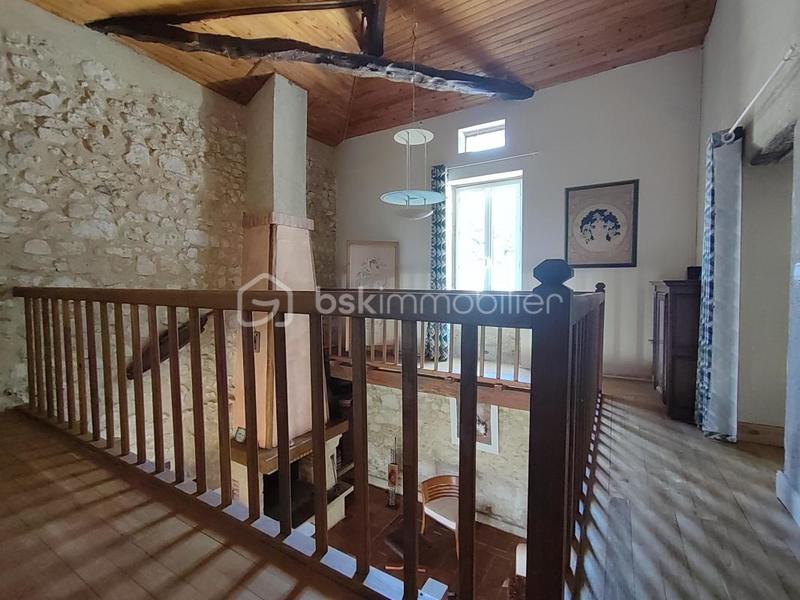 Maison en pierre - 185 m² - 7 pièces