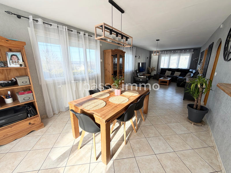 Maison - 80 m² - 4 pièces