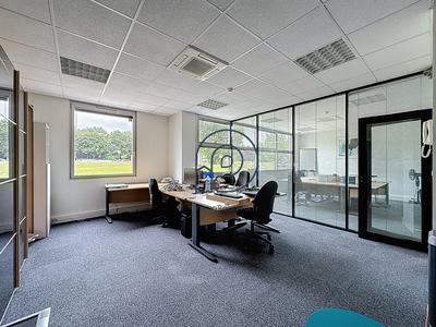 Bureau - 162 m²