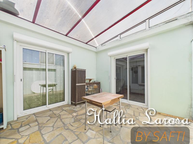 Maison - 95 m² - 5 pièces