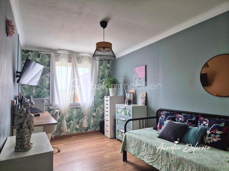 Maison traditionnelle - 135 m² - 6 pièces