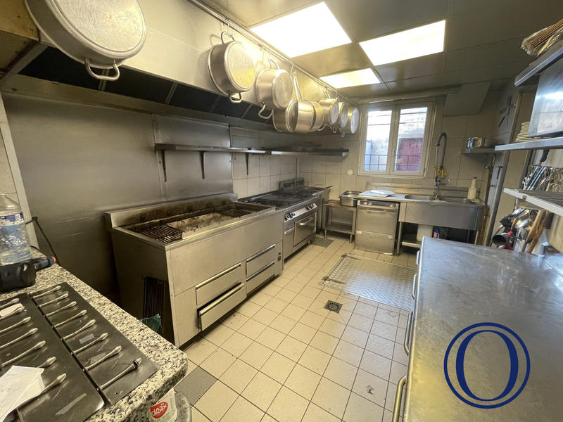 Fonds de commerce - Hôtellerie / Restauration - 127 m²