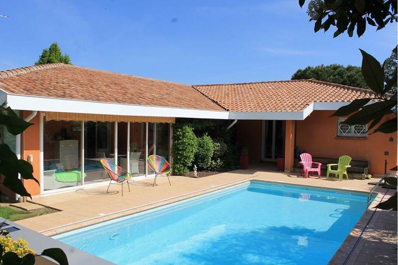 Maison traditionnelle - 165 m² - 6 pièces