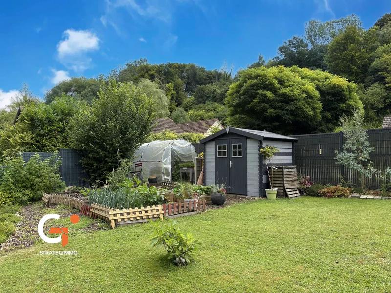 Maison - 90 m² - 5 pièces