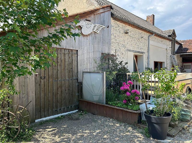 Maison - 245 m² - 6 pièces