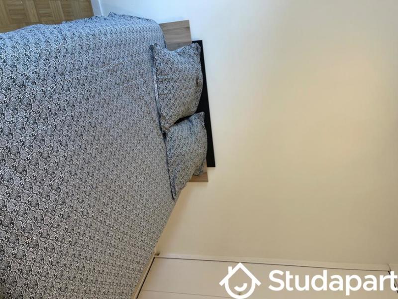 Chambre - 12 m² - 1 pièce