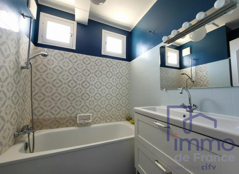 Appartement - 69 m² - 3 pièces