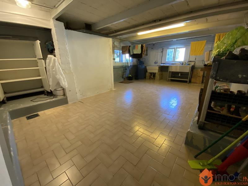 Maison - 180 m² - 7 pièces