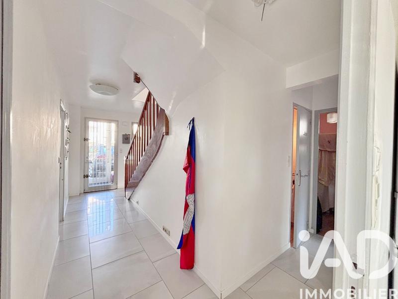 Maison - 125 m² - 5 pièces