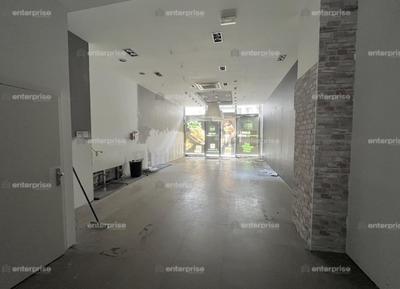 Local commercial - 130 m²