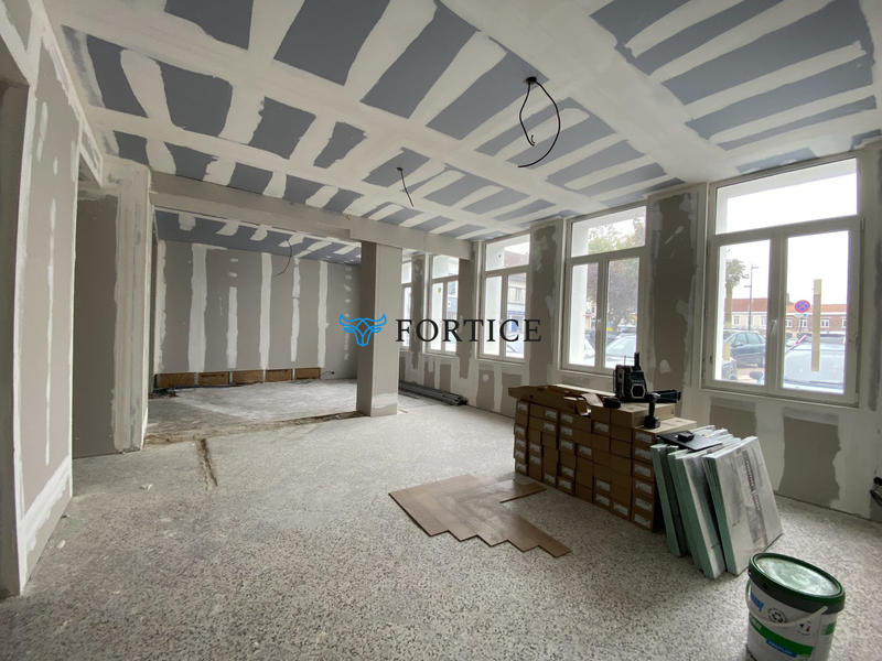 Local commercial - 100 m²