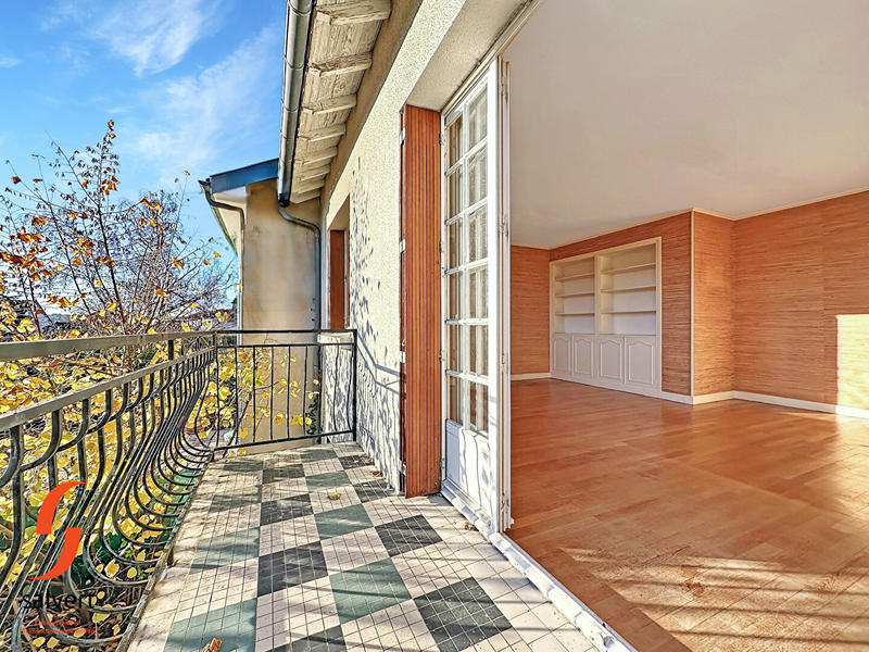 Maison - 108 m² - 5 pièces