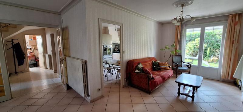 Maison - 122 m² - 6 pièces