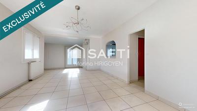 Maison - 160 m² - 5 pièces