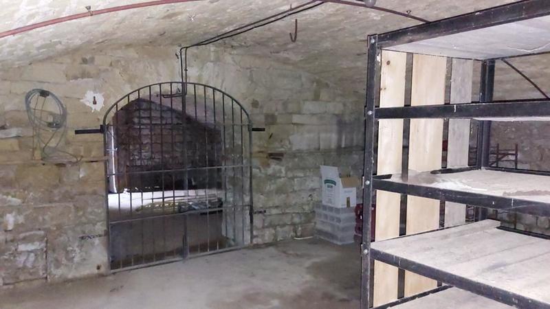 Maison - 331 m² - 10 pièces