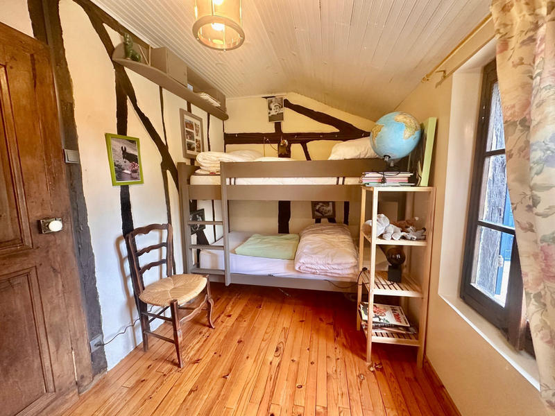 Maison - 375 m² - 17 pièces