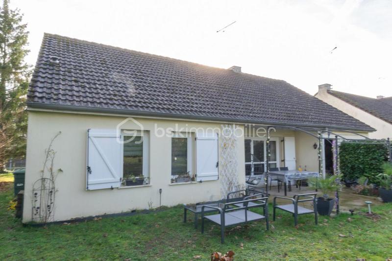 Maison - 84 m² - 4 pièces