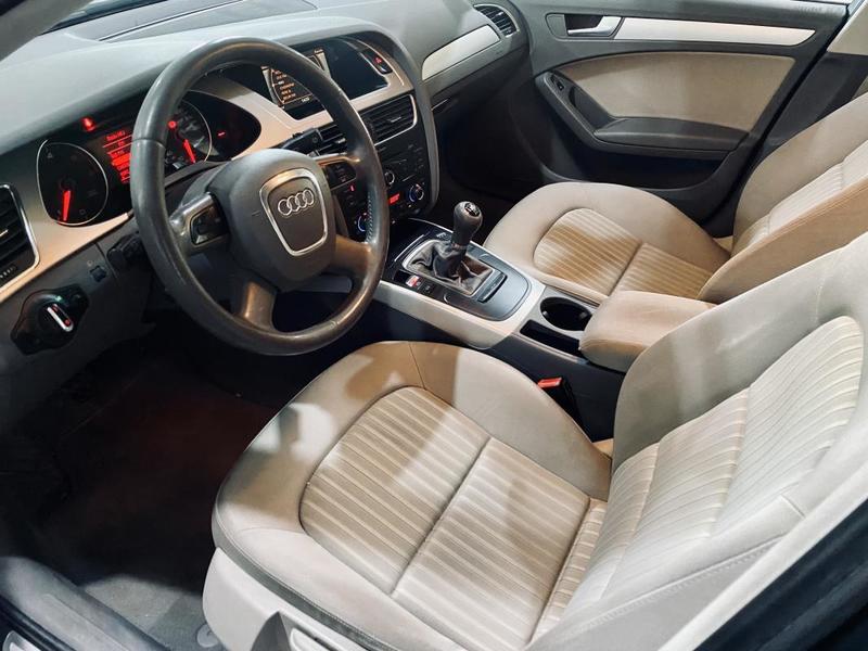 Audi A4 2.0 TDi 143 ch Ambiante - Garantie 6 Mois