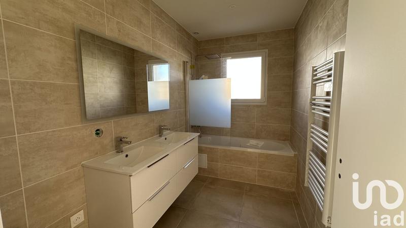 Maison - 105 m² - 4 pièces