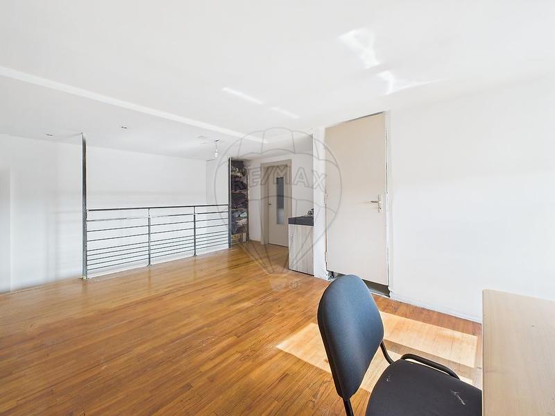 Immeuble - 203 m² - 6 pièces