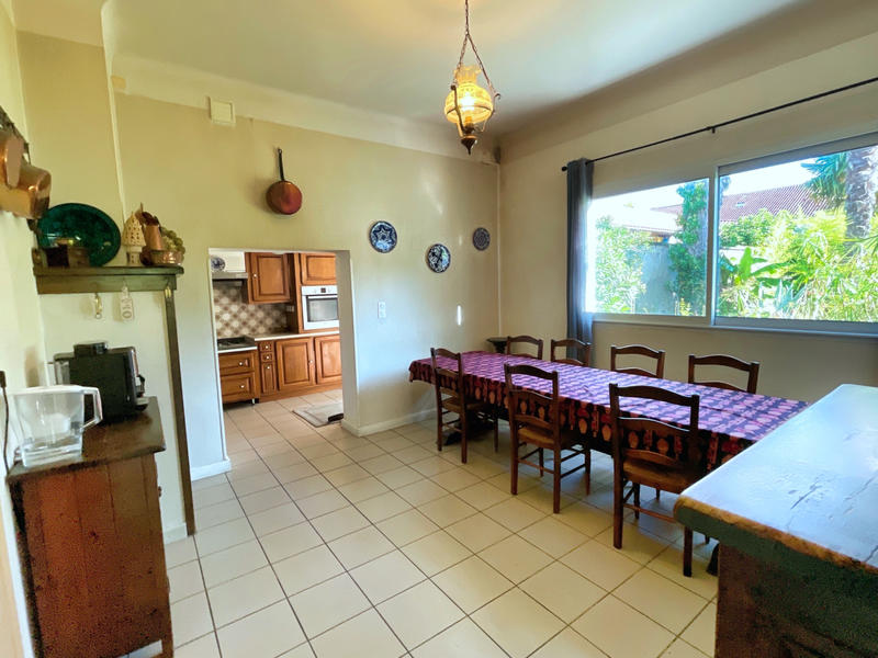 Maison de village - 319 m² - 14 pièces