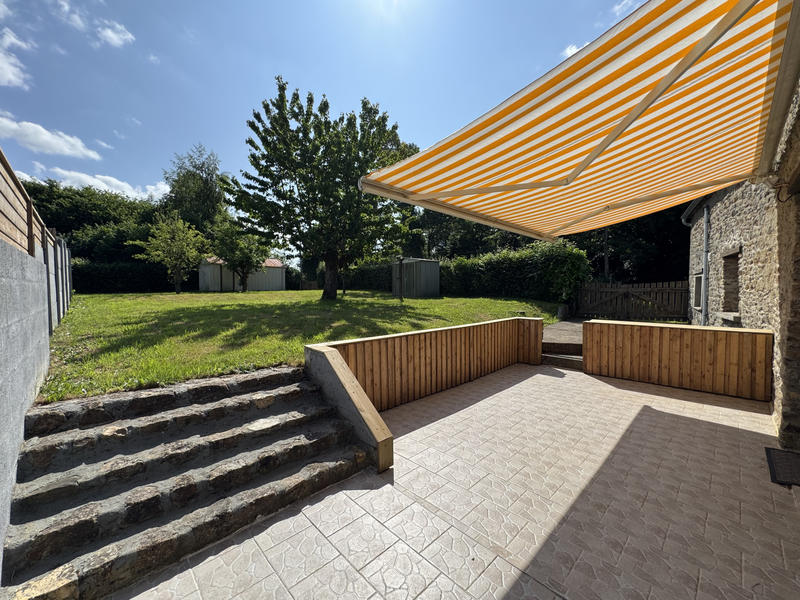 Maison - 90 m² - 5 pièces