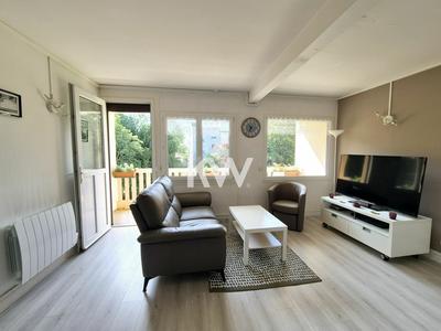 Appartement - 60 m² - 3 pièces