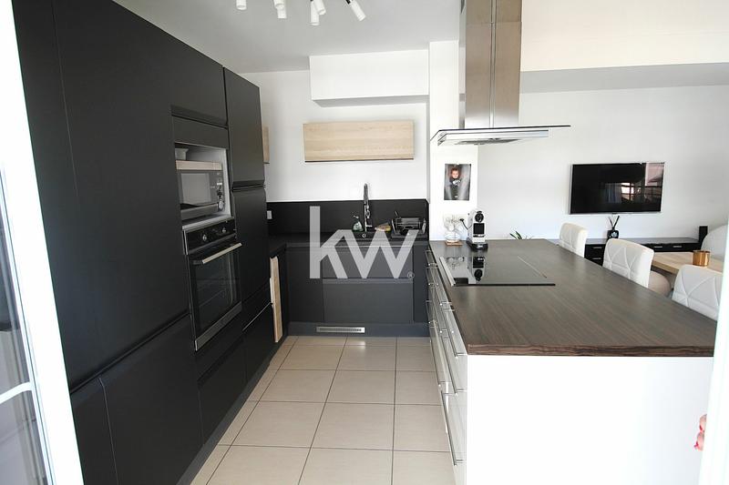 Duplex - 130 m² - 5 pièces