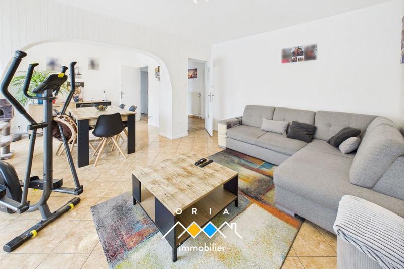 Maison - 107 m² - 5 pièces