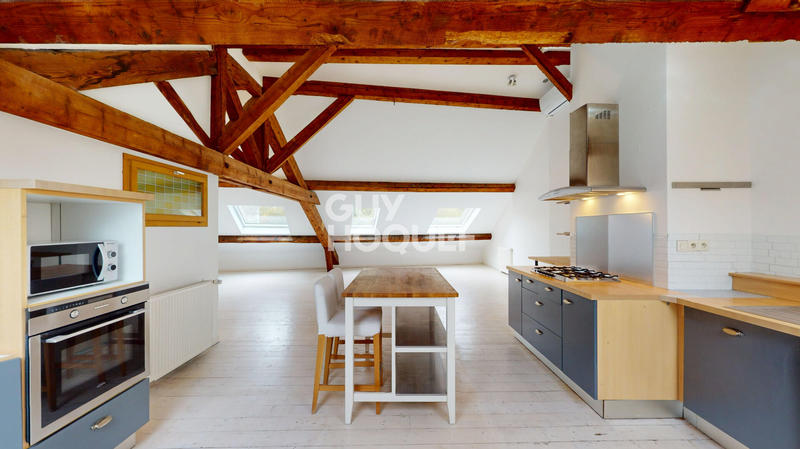 Appartement - 115 m² - 4 pièces