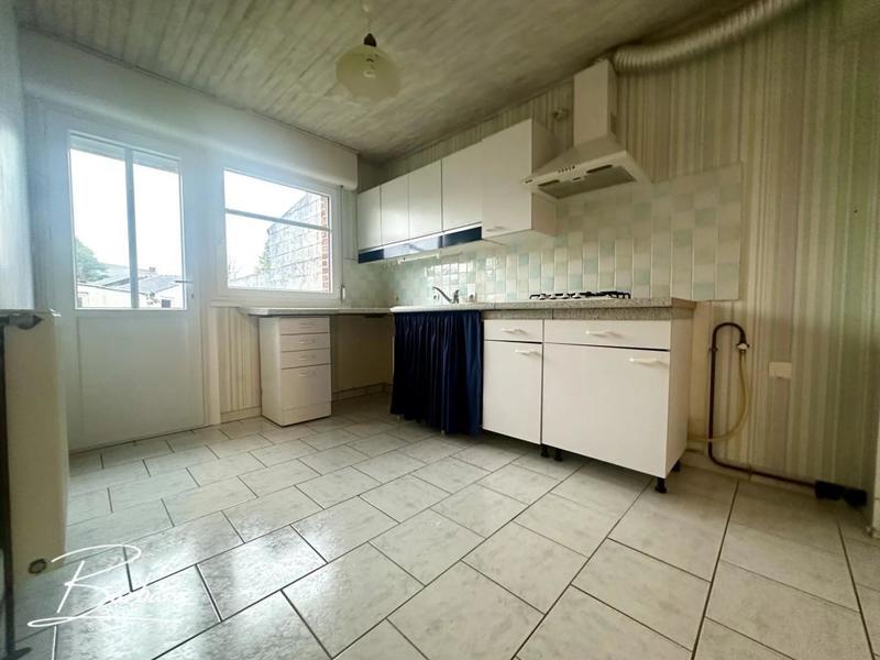 Maison - 74 m² - 5 pièces