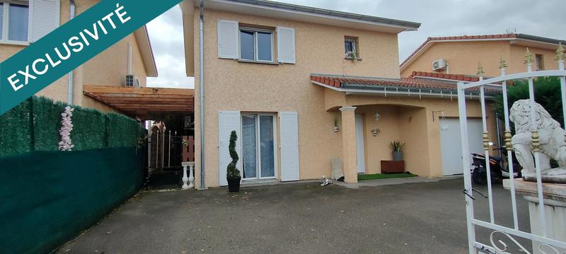 Maison - 90 m² - 5 pièces