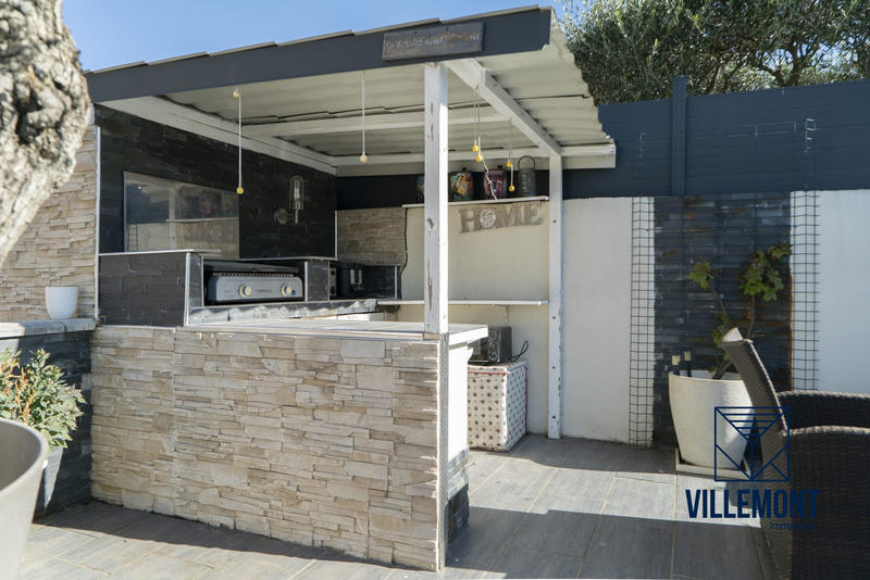 Maison - 90 m² - 4 pièces