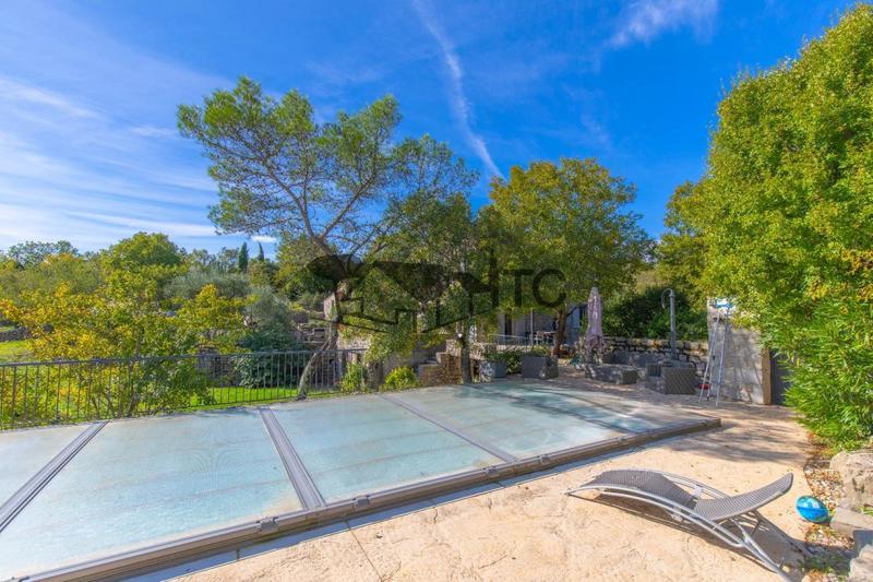 Corps de ferme - 198 m² - 7 pièces