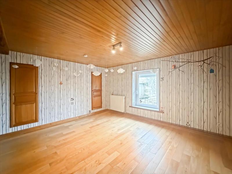 Maison - 206 m² - 7 pièces