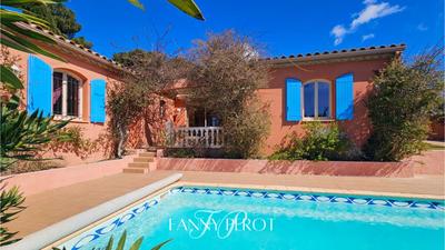 Maison - 145 m² - 5 pièces