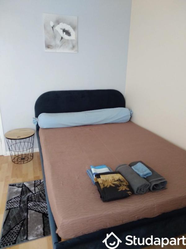 Chambre - 12 m² - 1 pièce