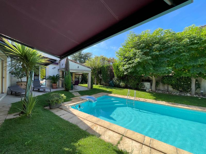 Maison - 174 m² - 5 pièces