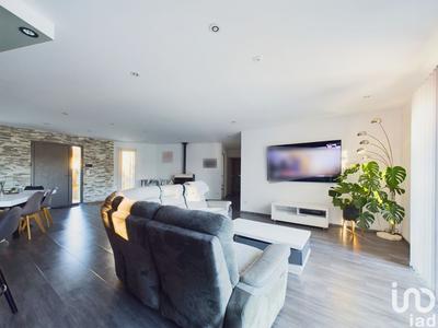 Maison - 144 m² - 5 pièces