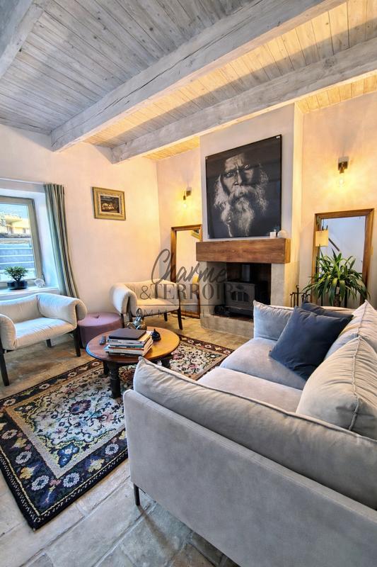 Maison de village - 110 m² - 6 pièces