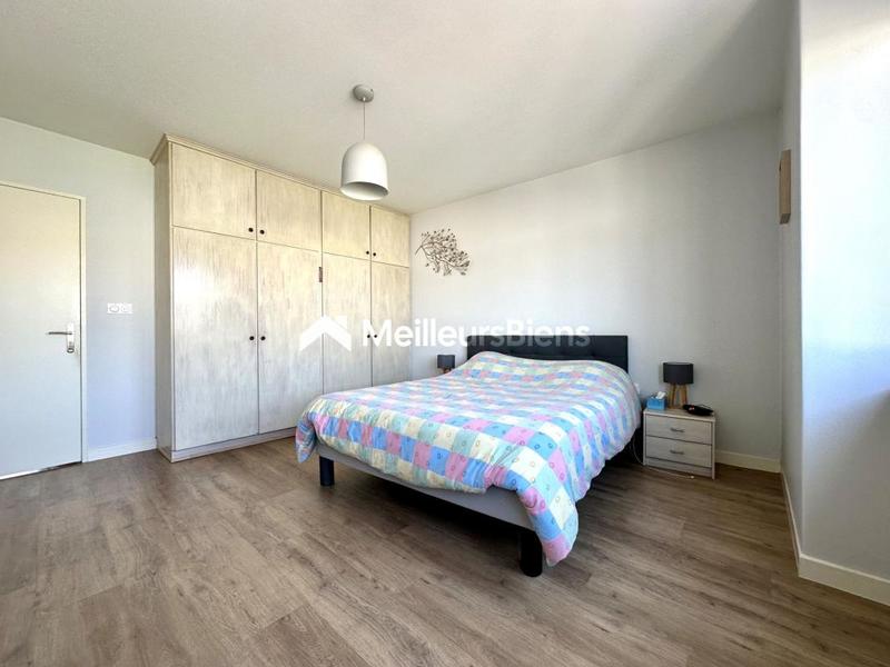 Appartement - 172 m² - 7 pièces