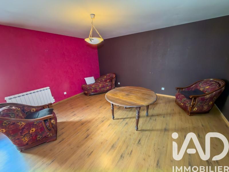 Maison de village - 277 m² - 8 pièces